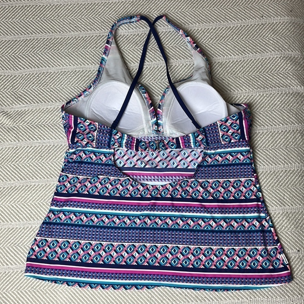 Geometric Patterned Tankini Top With Solid Navy B… - image 4